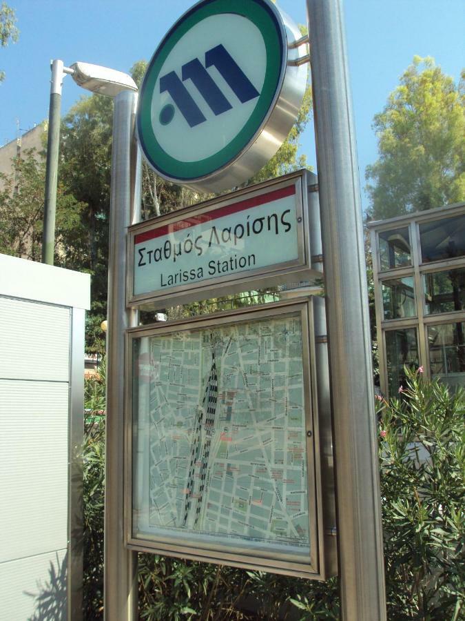 7 Stars Near Metro Apartamento Atenas Exterior foto